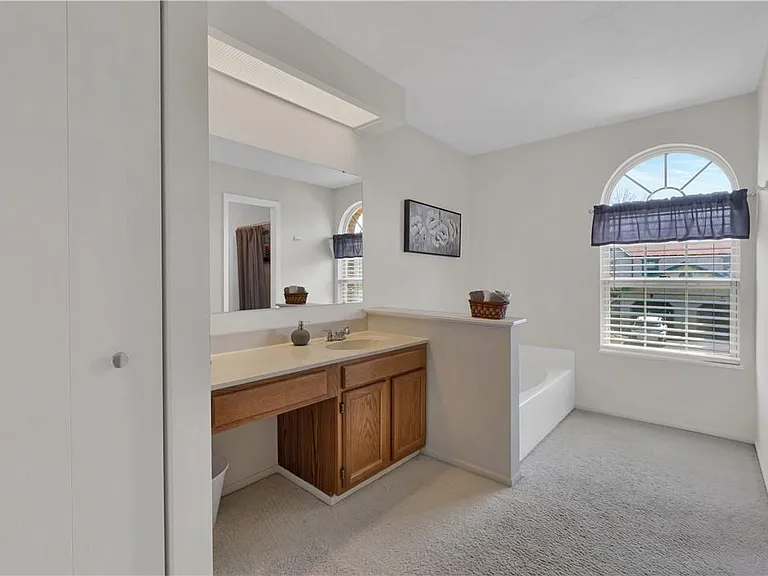 Sunset Cir — Photo 12
