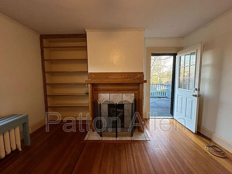 105 Edwin Pl #4 — Photo 7