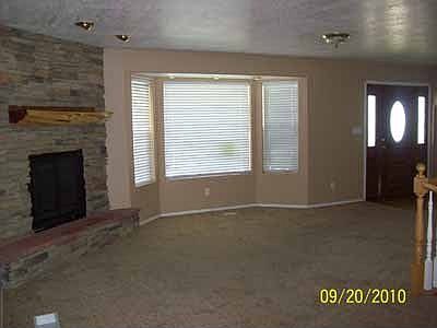2nd image of 7 S Cove Dr