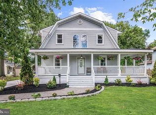 15 E Gloucester Pike, Barrington, NJ 08007