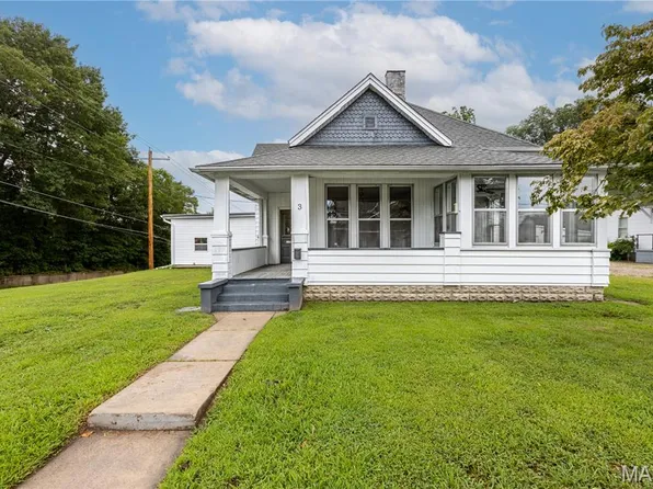 3 S Hickory St, Dexter, MO 63841
