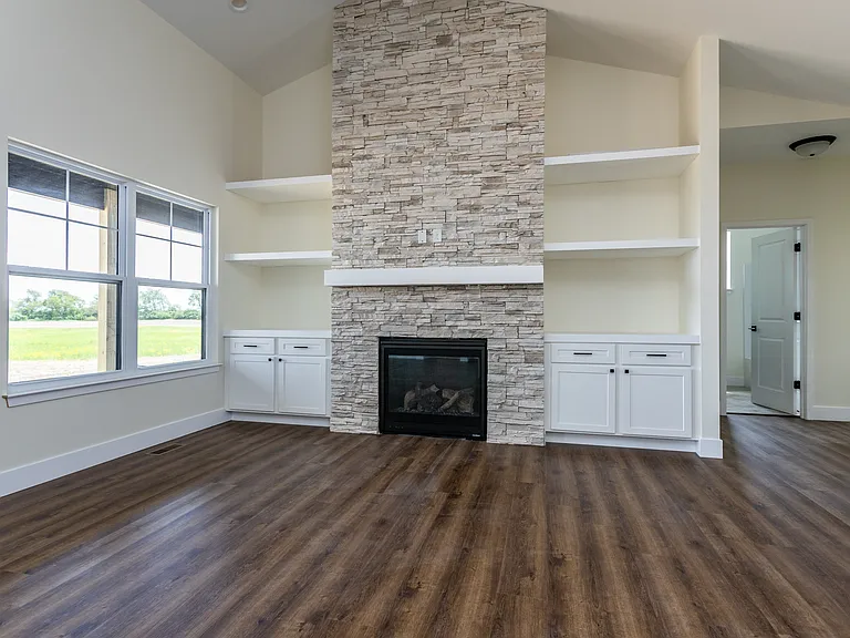 7154 Savannah Dr — Photo 6