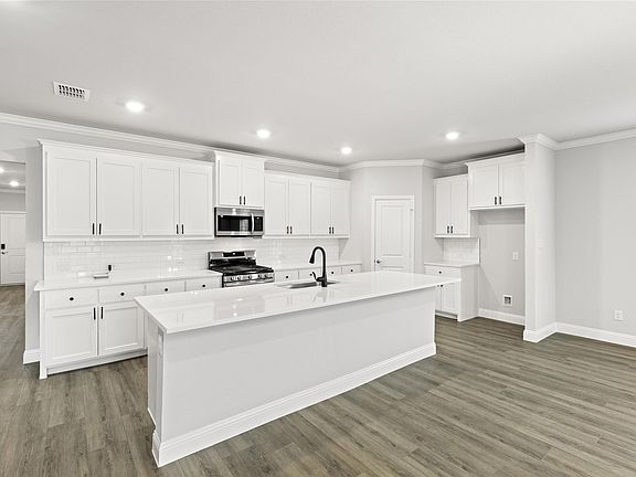 7th image of this home