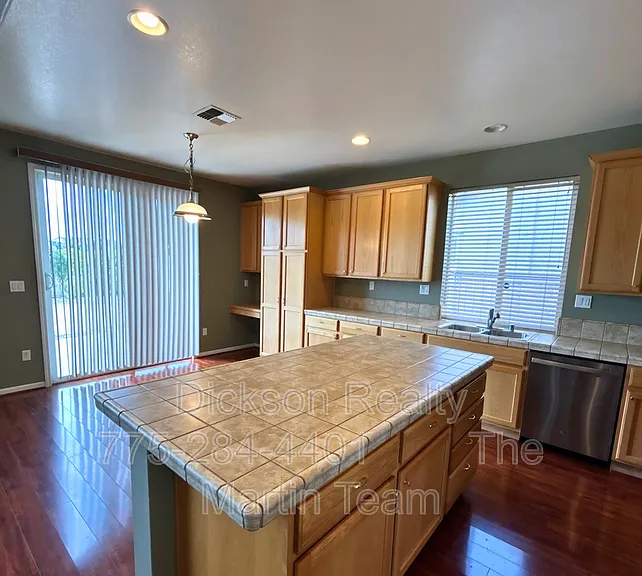 10687 Fire Poppy Cir — Photo 10