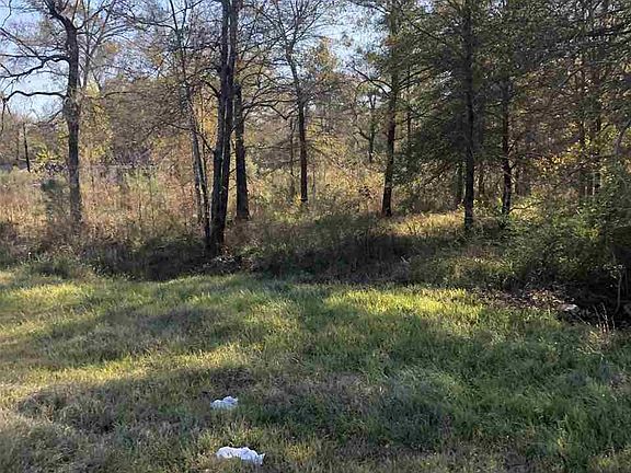 2nd image of 3250 Evangeline Dr