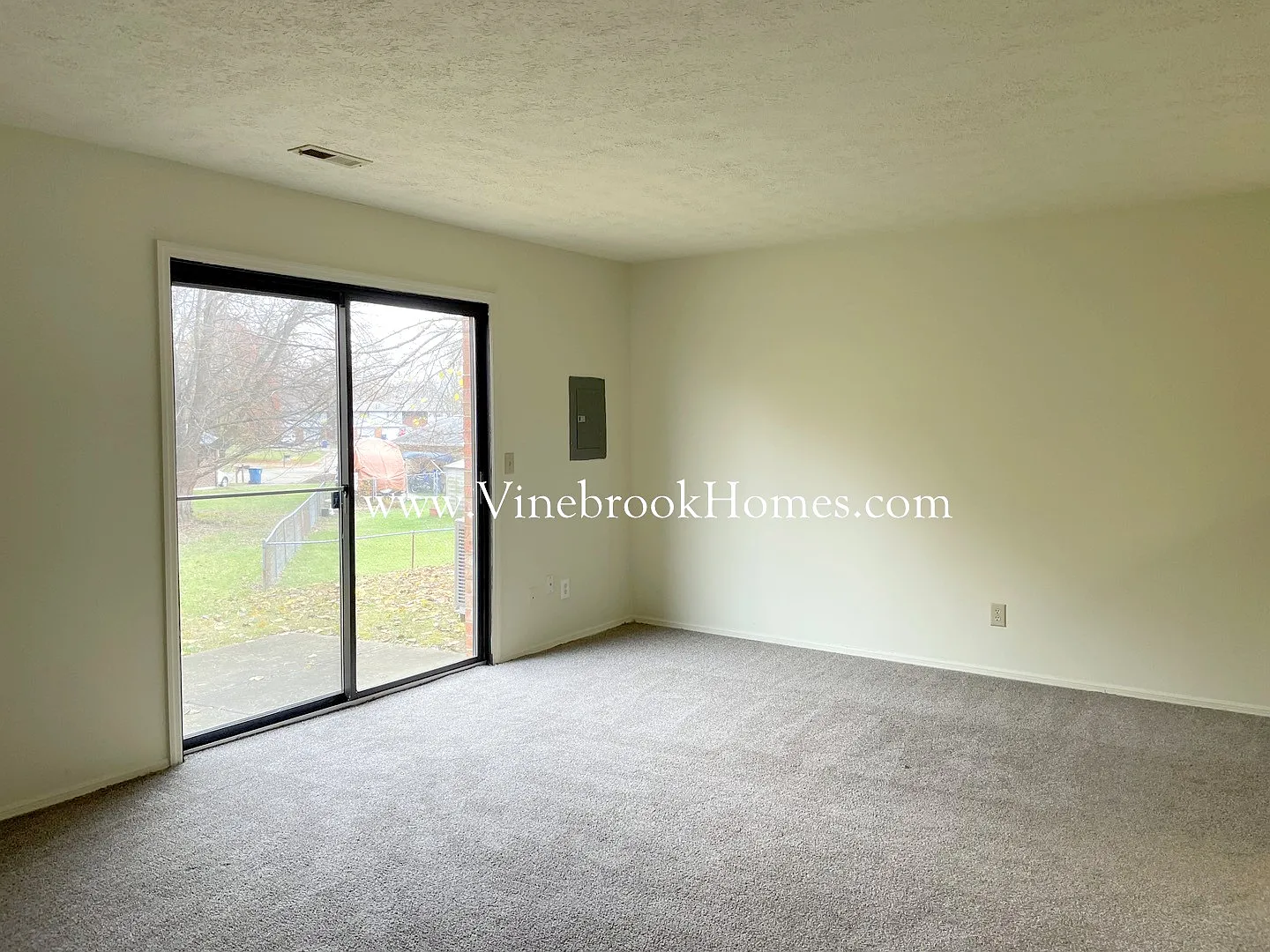 6390 Nightwind Court — Photo 2