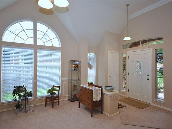 3rd image of 4318 Ringrose Dr