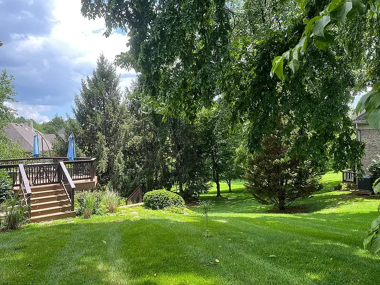7642 Deer Meadow Dr — Photo 17