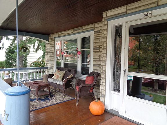 2nd image of 697 W Delavan Ave