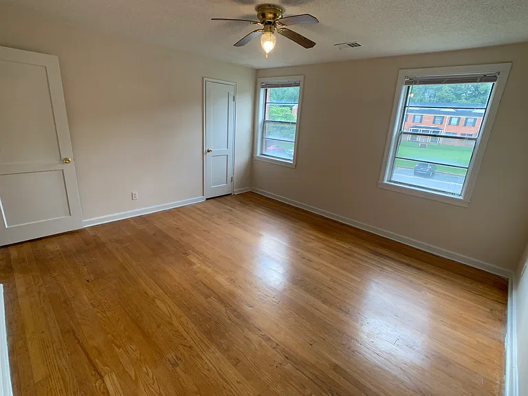 1662 Valley Ave — Photo 42