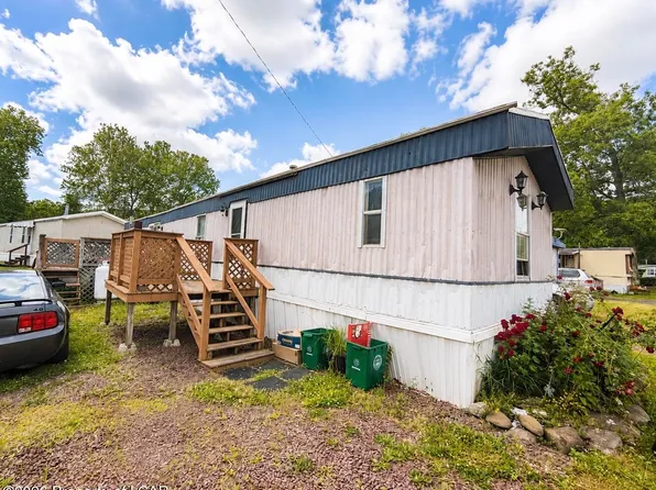 7 Glen Mdws, Pittston, PA 18640