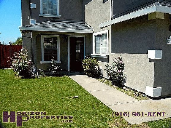 (2) : 6896 Cal Valley Way Sacramento, CA