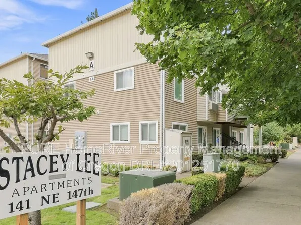 Stacey Lee Apartments