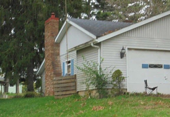 4th image of 716 Sunset Dr