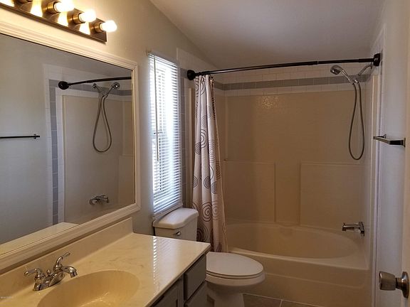 5th image of 6711 W Illinois St