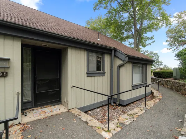 173 Heritage Village #B, Southbury, CT 06488