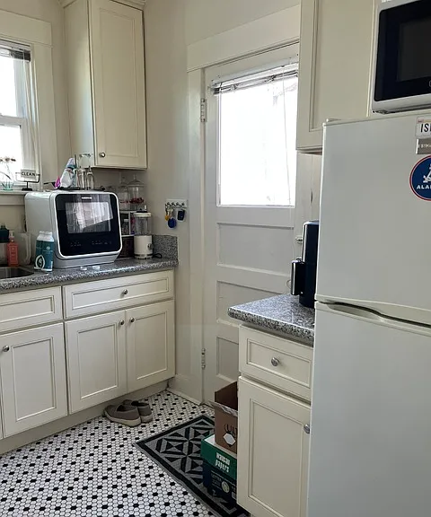 2116 San Jose Ave #4 — Photo 6