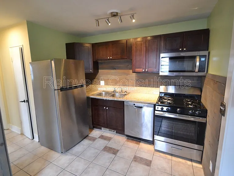 6941 Mulberry St #3 — Photo 3