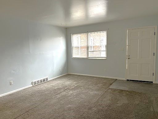 2nd image of 20 E 36th St APT B3