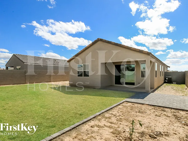 3788 E Henson St — Photo 14