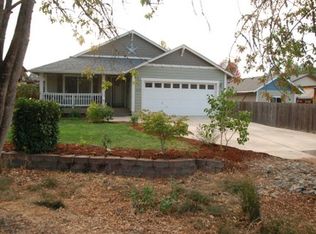 1219 Blossom Ct, Sutherlin, OR 97479