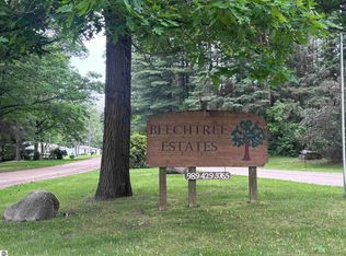 Primrose Ln, Farwell, MI 48622