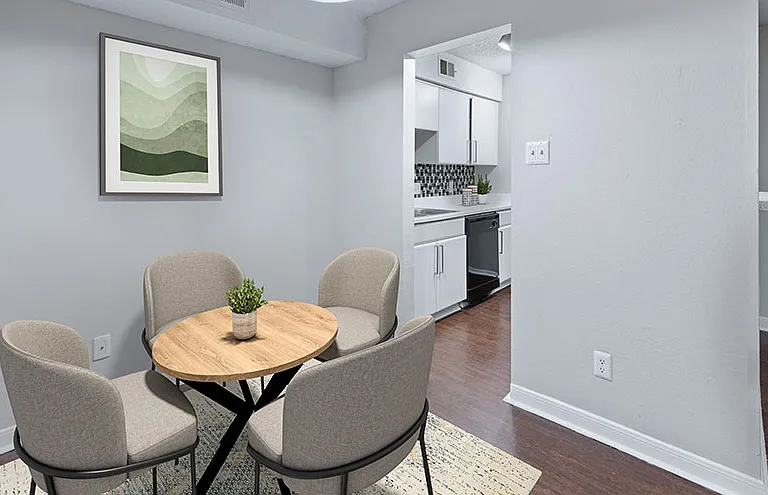 The Ridge Apartments — Photo 9