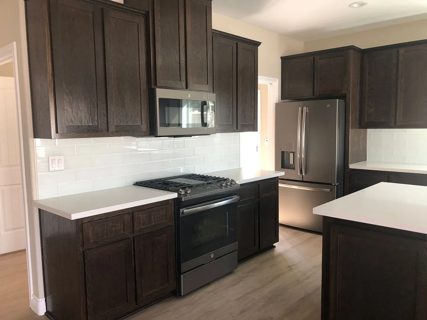 5 Bedroom Home in Eagle Ranch — Photo 3