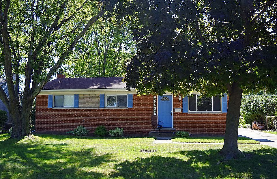 1st image of 8472 Antwerp Dr