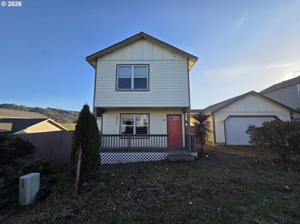 151 NE Plum Ridge Dr, Winston, OR 97496