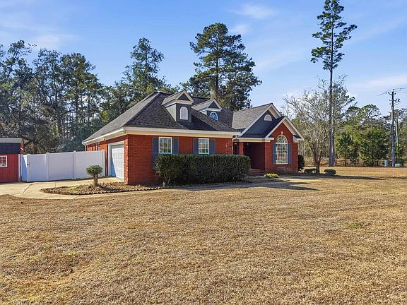 2nd image of 2000 Ashton Way