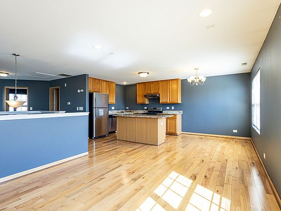 2nd image of 1087 Marcello Dr #1087