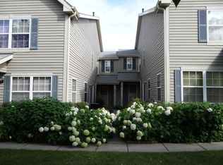 1415 Orleans Dr, Mundelein, IL