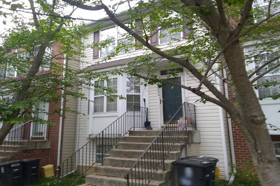 2nd image of 10904 Henry Darnall Ct