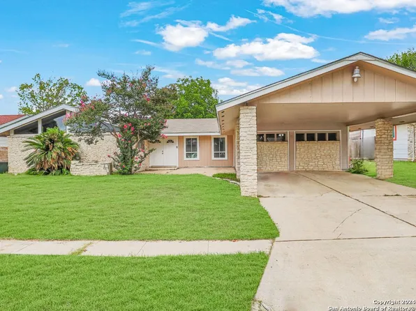 8107 Sleepy Forest Drive, San Antonio, TX 78239