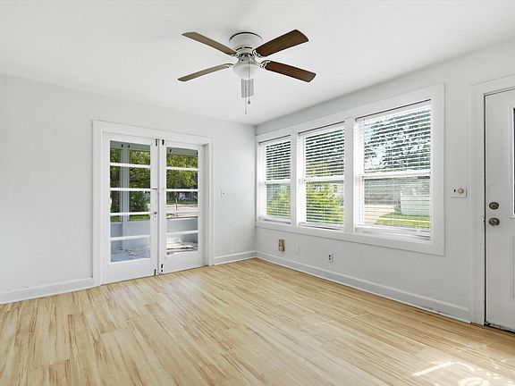 5th image of 830 Nelson St