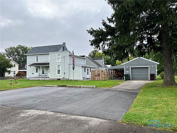 5th image of 58 Saint Clair St