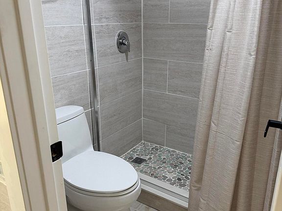 5th image of 3160 Holiday Springs Boulevard #7-104