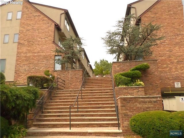2nd image of 1345 15th St #1345