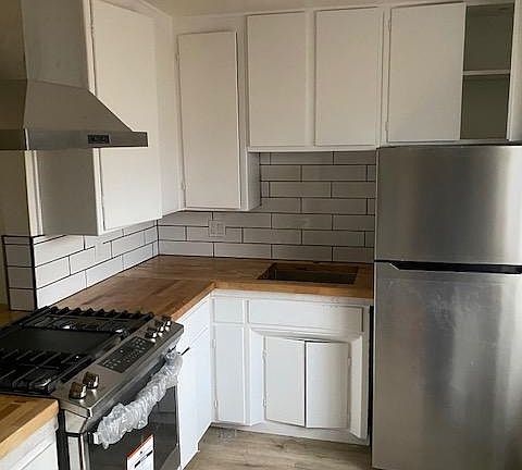 3rd image of 375 Delmas Ave #2