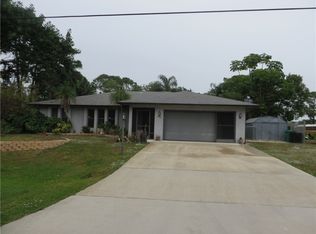499 SE Voltair Ter, Port Saint Lucie, FL 34983