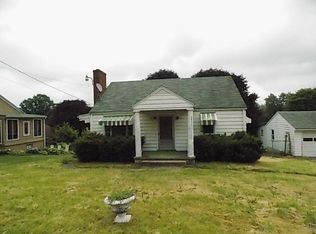 536 Norwood Dr, Wampum, PA 16157