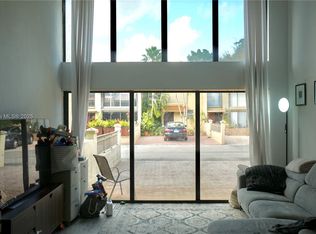 741 E Coco Plum Cir APT 2, Plantation, FL 33324