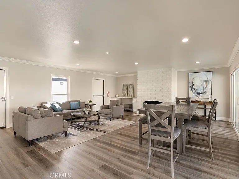 1088 Buckingham Ln — Photo 38