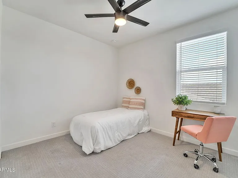 15642 S 182nd Ave — Photo 7