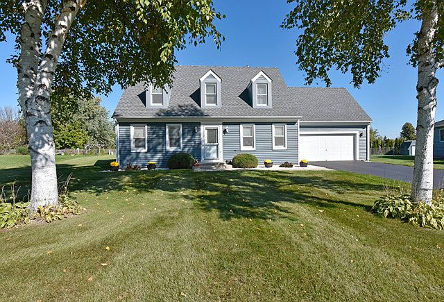 1st image of 3130 James Ave