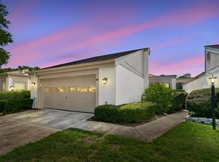 100 Lisa Ln, Oldsmar, FL 34677