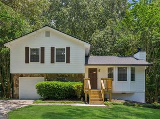 4030 Tanglewood Rd, Snellville, GA 30039