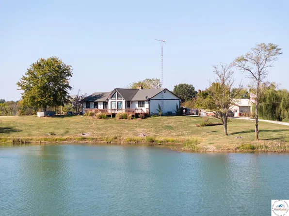 329 NE 51st Rd, Clinton, MO 64735