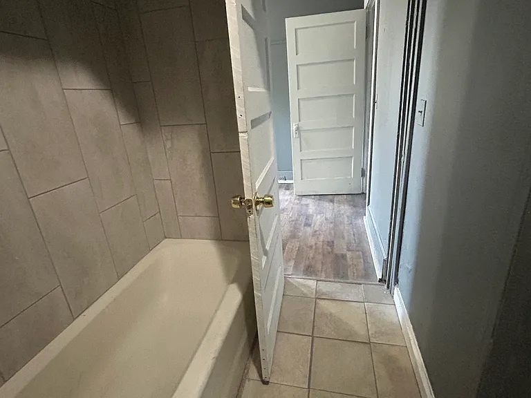 514 E 12th Ave #B — Photo 10